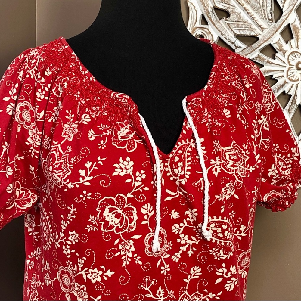 ⭐️ Lauren Jeans by Ralph Lauren Red Blouse White Floral Print with Tie - MEDIUM - Picture 2 of 12
